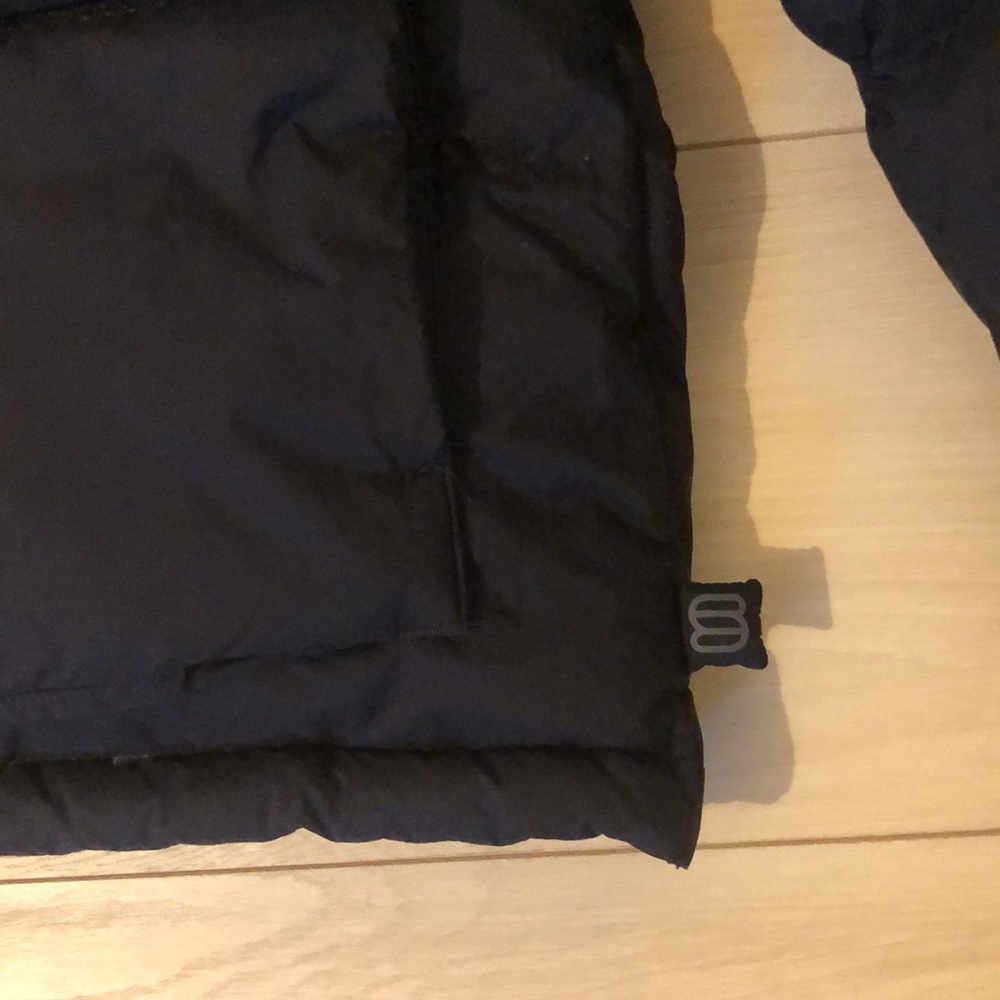 ARITZIA BLACK Super Duper Puff - Picture 11 of 15